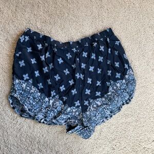 🪸 A&F Navy Blue Patterned Women's Shorts